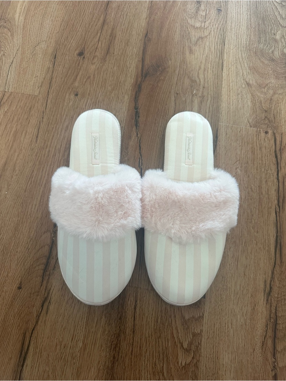 Victoria Secret house Pink Striped Slippers